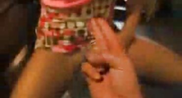 sex koharu suzuki mac Mac ôm một cô gái, sau đó dừng phim xet 18 lại.