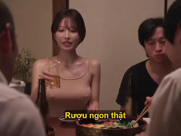 sex trung quoocs Cô vợ gạ quan hệ cả gia đình chồng